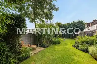 38 Ashbourne Avenue, photo 3
