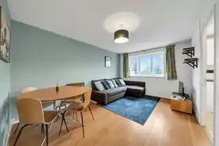 38 Bernard Ashley Drive, photo 3