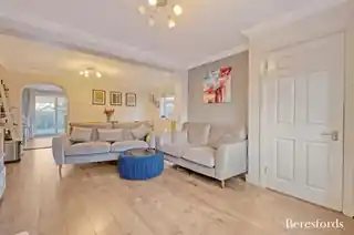 38 Birkdale Avenue, photo 3
