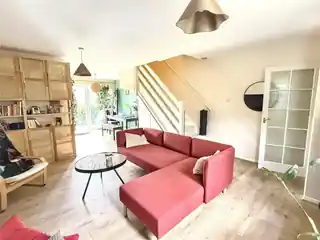 38 Boleyn Way, photo 3