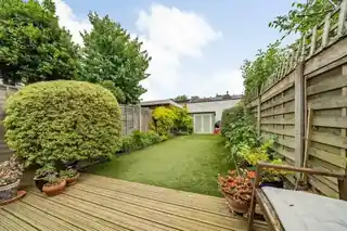 38 Bronson Road, photo 4