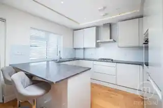 38 Cleveland Gardens, photo 4