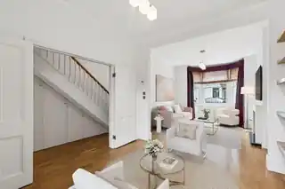 38 Duke Road, photo 2