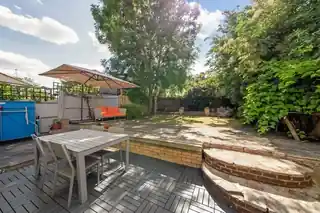 38 Elsiemaud Road, photo 2