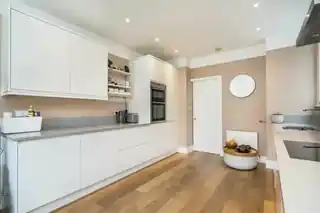 38 Finland Road, photo 3