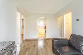 38 Grange Court, photo 4