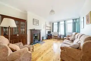 38 Hermiston Avenue, photo 4