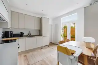 38 Lawrence Road, photo 3