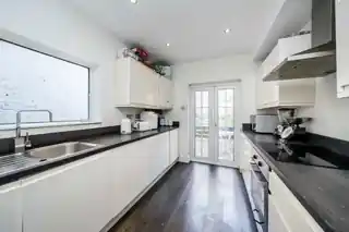 38 Loring Road, photo 3