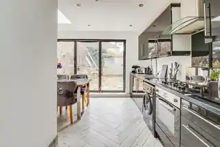 38 Marian Road, photo 4