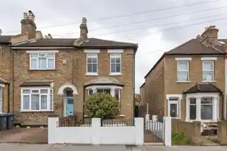 38 Moffat Road, photo 2