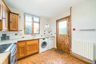 38 New Road, photo 2