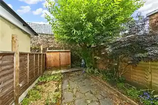 38 Princes Road, photo 2
