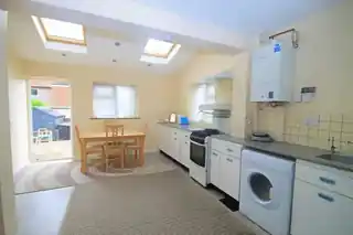 38 Stanhope Road, photo 3