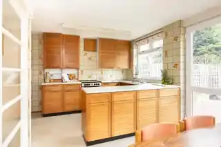 38 Willow Road, photo 4