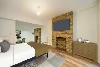 38A Floyd Road, photo 3