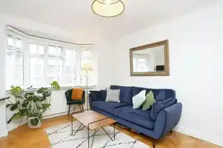 39 Amblecote Road, photo 3