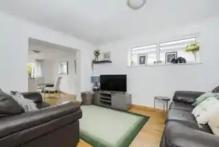 39 Bourn Avenue, photo 2