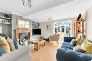 39 Carisbrooke Avenue, photo 3