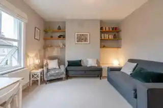 39 Chantrey Road, photo 2