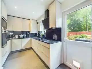 39 Colebrook Way, photo 3