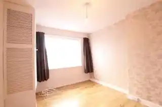 39 Cottesmore Avenue, photo 2