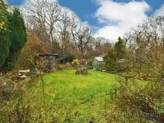 39 Foxearth Road, photo 2