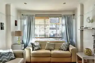 39 Foxley Road, photo 3