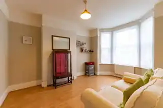 39 Green Lane, photo 2
