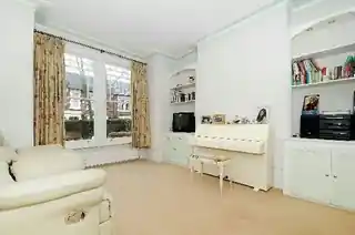 39 Harberton Road, photo 2