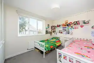 39 Heton Gardens, photo 4