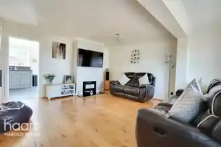 39 Keats Avenue, photo 4