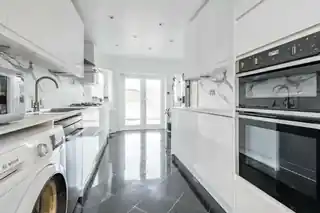 39 Porchester Road, photo 3