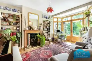 39 Prince George Avenue, photo 3
