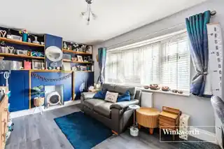 39 Quinta Drive, photo 2