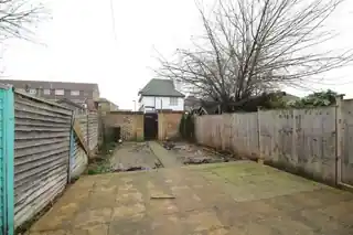 39 West Close, photo 2