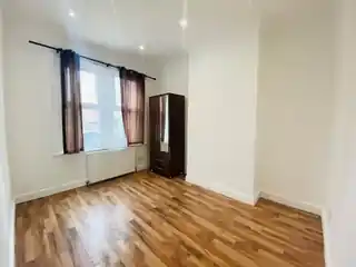 399 Oakleigh Road North, photo 4