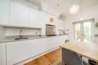 39A Broomfield Road, photo 3
