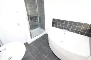 39A Richards Avenue, photo 4