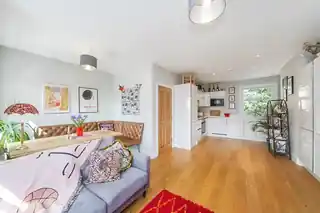 3B Barrett Road, photo 4