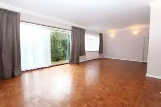 3C Court Road, photo 2