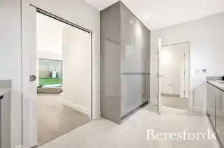 4 Alpen Close, photo 4