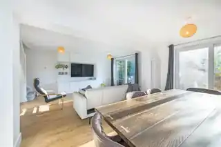 4 Arundel Close, photo 2