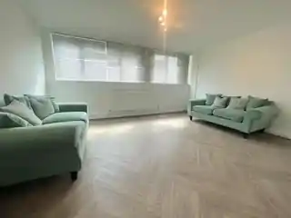 4 Aspen Close, photo 3