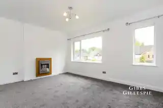 4 Audley Court, photo 3
