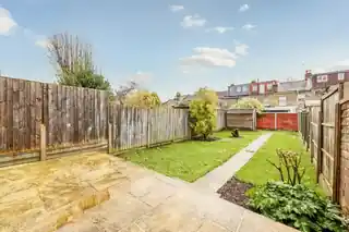 4 Avenue Road, photo 4