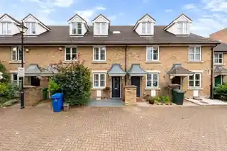 4 Banfield Road, photo 4