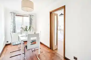 4 Barfreston Way, photo 3