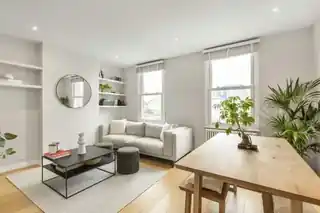 4 Beresford Road, photo 2