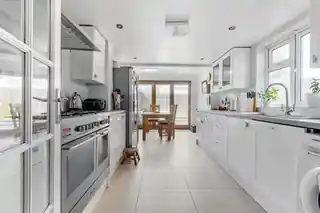 4 Browns Road, photo 3